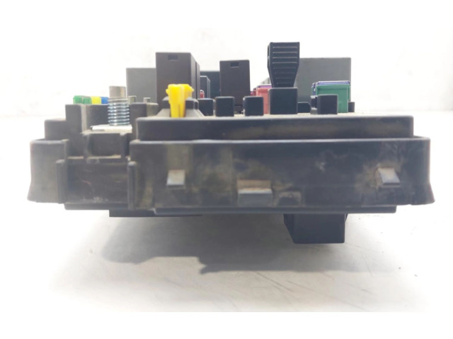 Блок предохранителей 8239031033 SsangYong Actyon sports I