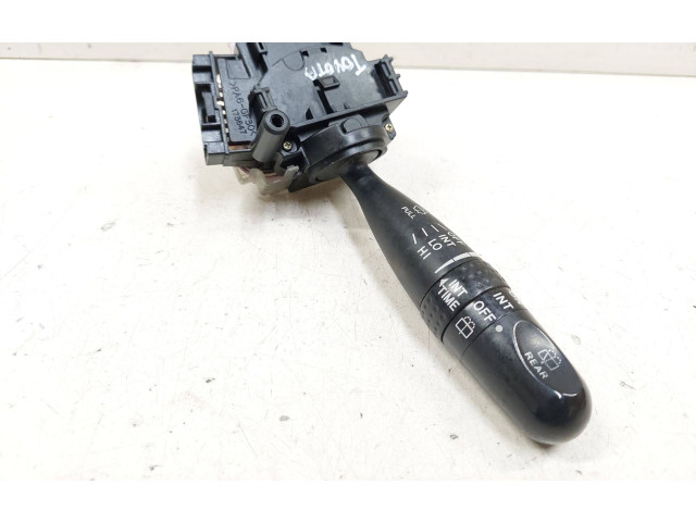 Vstřikovací lišta 173647 Toyota Corolla E120 E130