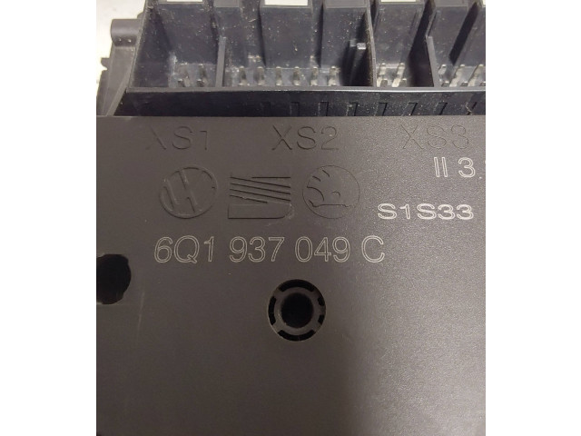 Комфортный модуль 6Q1937049C Skoda Fabia Mk1 (6Y)