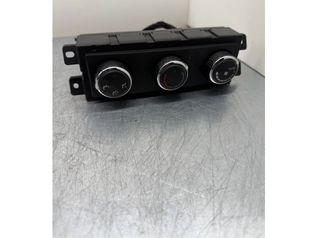 Блок управления климат-контролем 55111313AC   Fiat Freemont