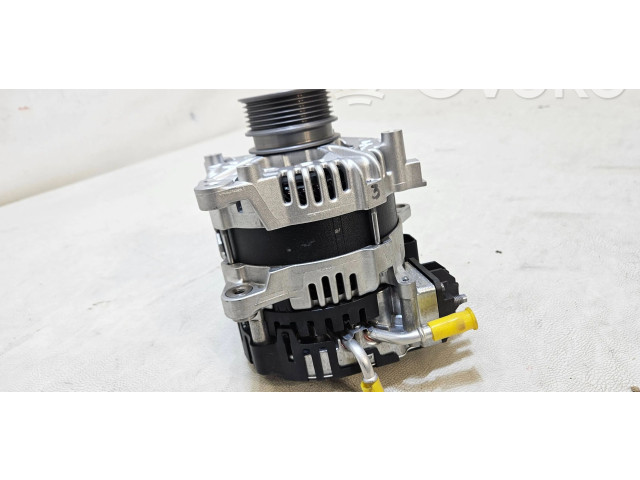 Генератор 04L903030A Volkswagen Golf VIII