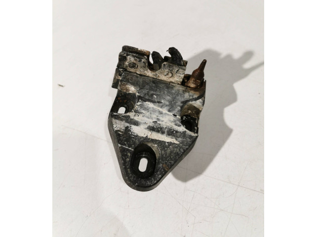 Замок багажника     Renault Trafic II (X83) 2002 - 2014 года