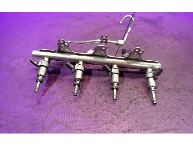 Vstřikovací lišta 06J133317J, 06J133317J Volkswagen Tiguan ---