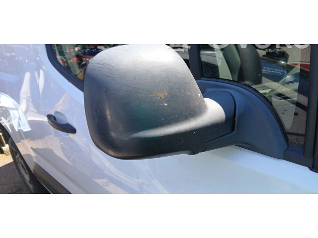 Zpětné zrcátko Citroen Berlingo 2019