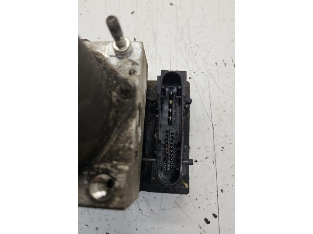 Блок АБС    Hyundai  Getz   -  года