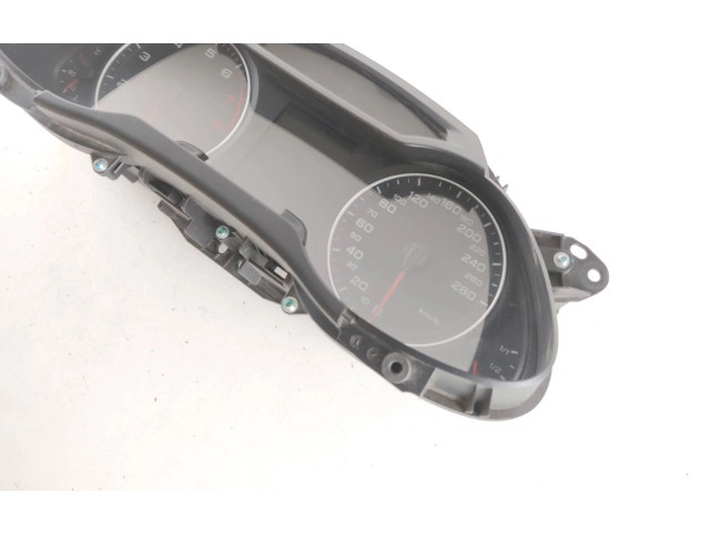 Přístrojová deska Audi A4 S4 B8 8K 2009 8K0920930A, 8K0927931A