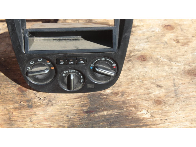 Блок управления климат-контролем 72311FE051, 3B60234700 Subaru Impreza II