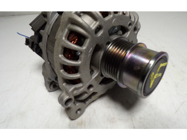 Генератор 04E903015A, 04E903015A   Audi A1      