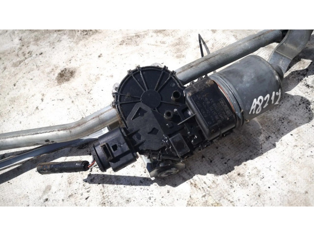 Моторчик дворников 0390241731 Mazda 3 I