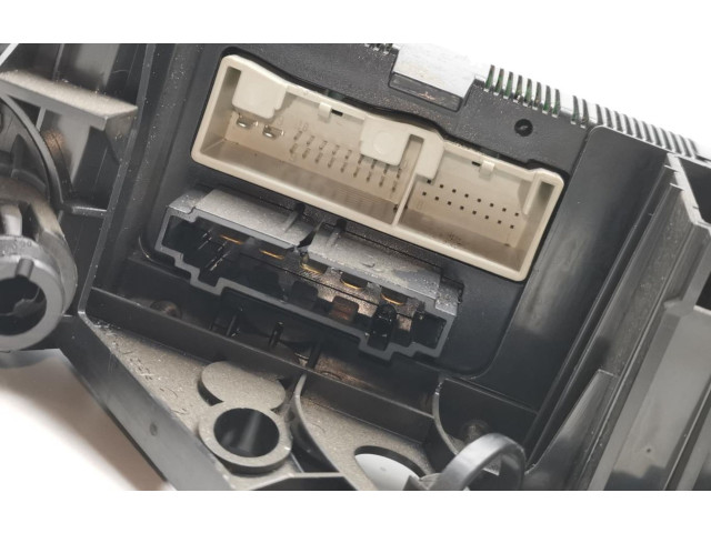 Блок управления климат-контролем Volkswagen Caddy