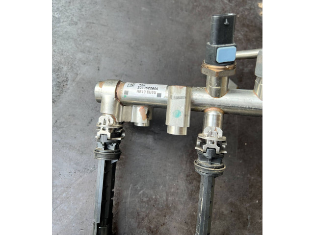 Vstřikovací lišta 175205061R, 2033622606 Nissan Juke II F16 HR10DDT