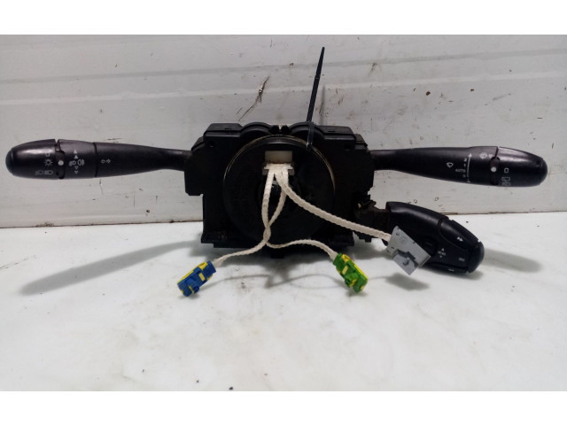 Ручка стеклоочистителей 96477530XT Citroen Xsara