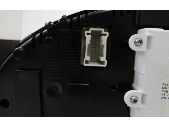 Спидометр (приборный щиток) 9823741480, 9823741480 Citroen DS3