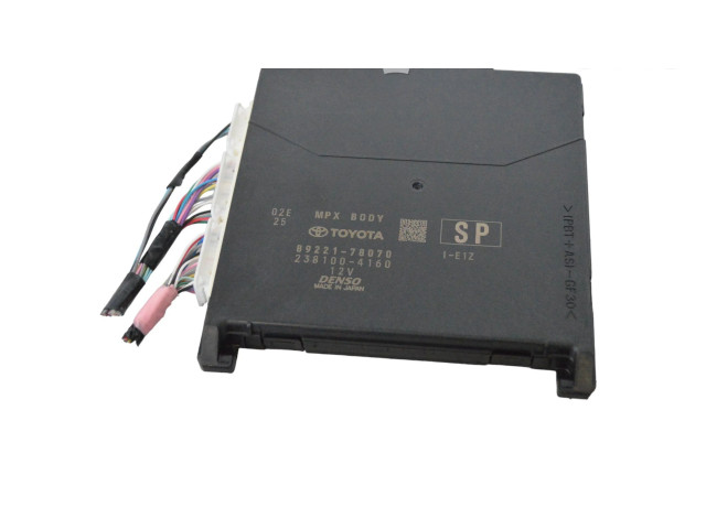 Блок комфорта 8922178070, 2381004160 Lexus NX