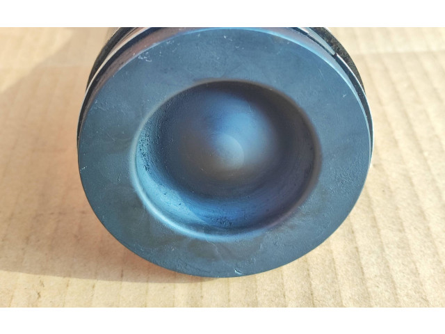 Píst 9812818680 Ford Mondeo MK V T7CN