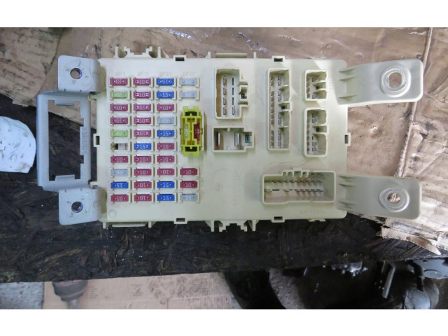 Блок предохранителей 919501J011 KIA Venga