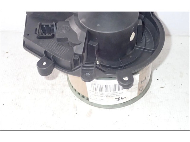 Вентилятор печки       Volkswagen PASSAT B4