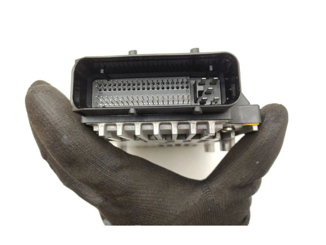 Блок управления 9J1907376, P658 Porsche Taycan 9J1