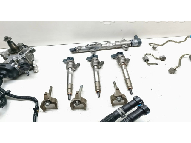 Vstřikovač 0445010764, 8511626 BMW 2 F46 B37C15