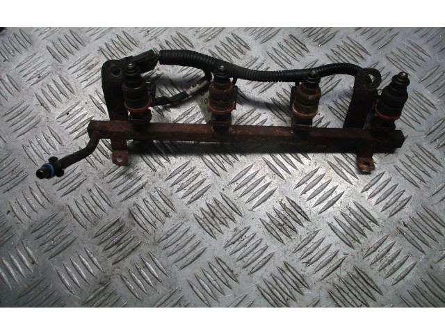 Топливная рампа 96518620   Chevrolet Aveo  