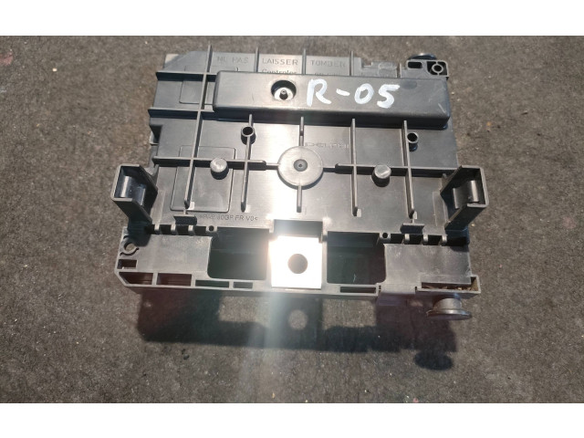   Pojistková skříňka 9664706280   Citroen Berlingo 2010