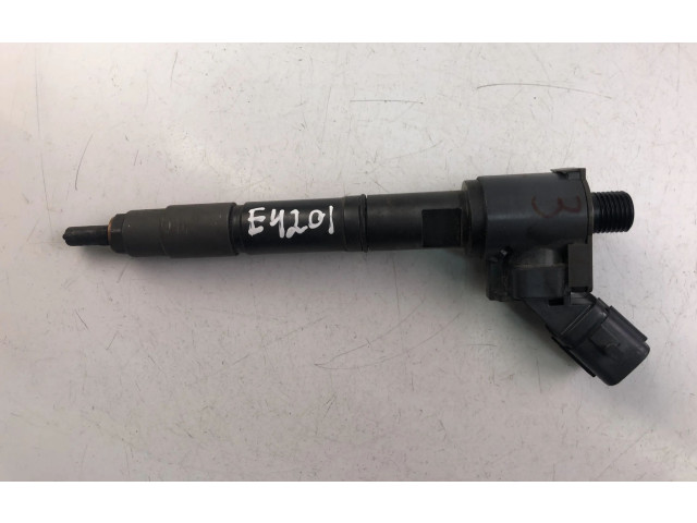 Форсунка 31405404    Volvo V70   