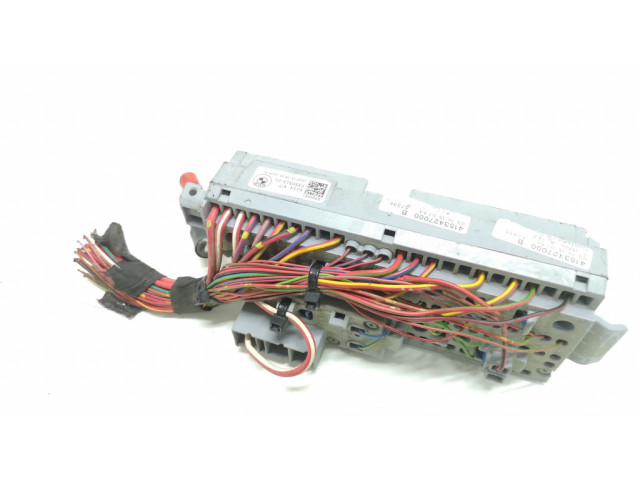 Pojistková skříňka 935031301, 4153427000 BMW 7 G11 G12 2015