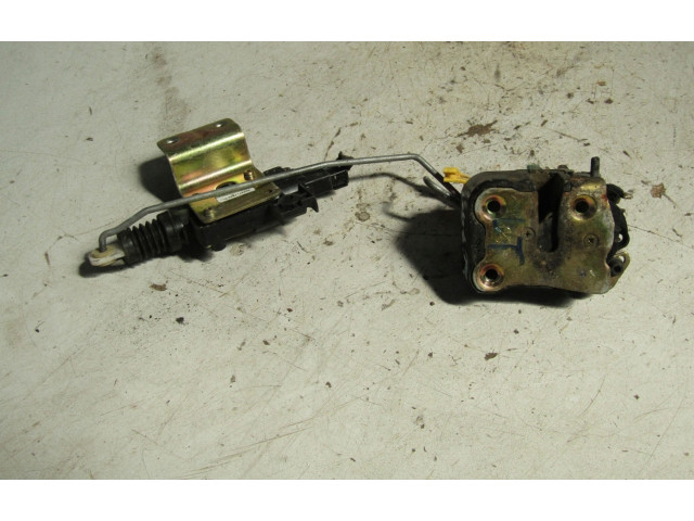 Zámek zadních dveří Chrysler PT Cruiser 2001