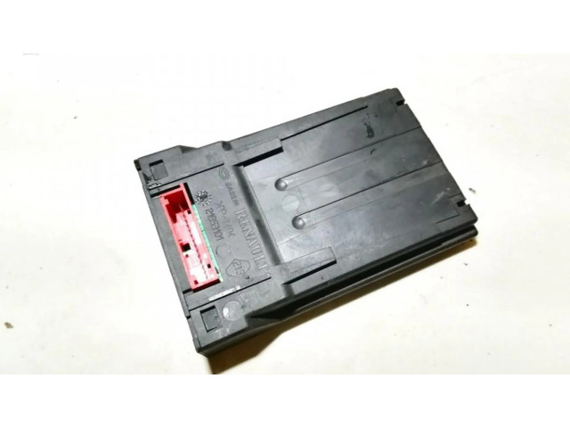 Блок управления p8200006159, 8200006159 Daihatsu Cuore