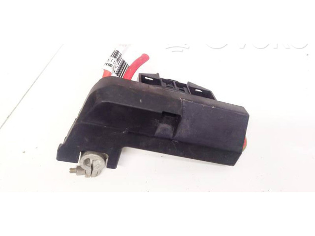 Pojistková skříňka Audi TT TTS Mk2 2009