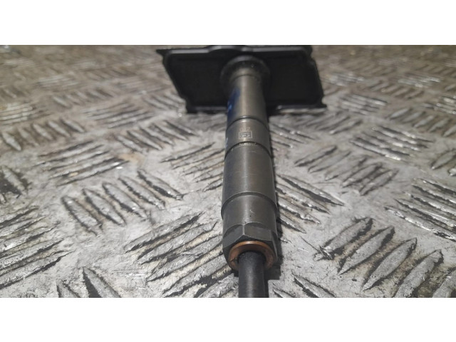 Vstřikovač 0445115037, 059130277AB   Audi A8 S8 D3 4E  pro naftový motor 3.0  