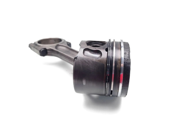 Поршень с шатуном RHR   Peugeot 407