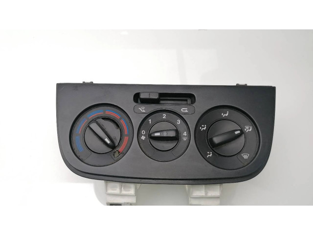 Блок управления климат-контролем 6490K4   Peugeot Bipper