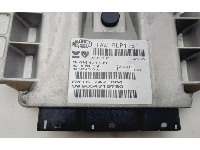 Блок управления двигателем ECU 9654716780 Peugeot 307 CC