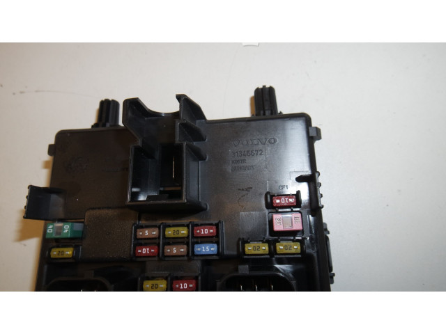 Блок предохранителей 31346672   Volvo XC90    