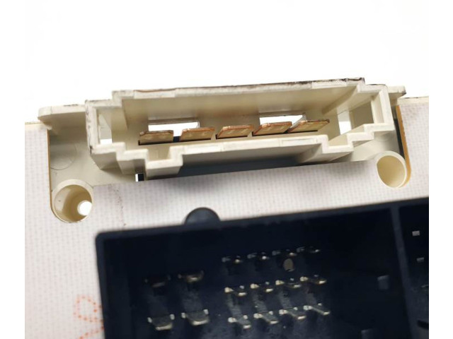 Блок управления климат-контролем 6Y0819045H Skoda Fabia Mk1 (6Y)