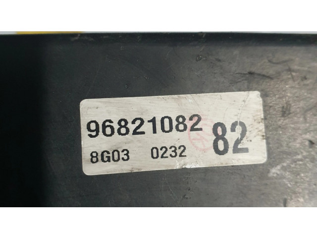 Pojistková skříňka 96821082, 9682108282 Chevrolet Captiva 2008