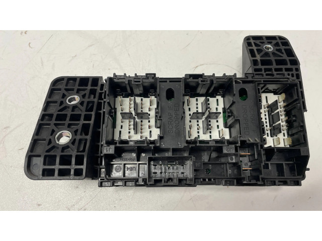 Блок предохранителей 68430153AB Dodge RAM