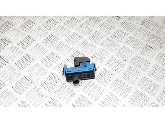 Включатель электрических окон