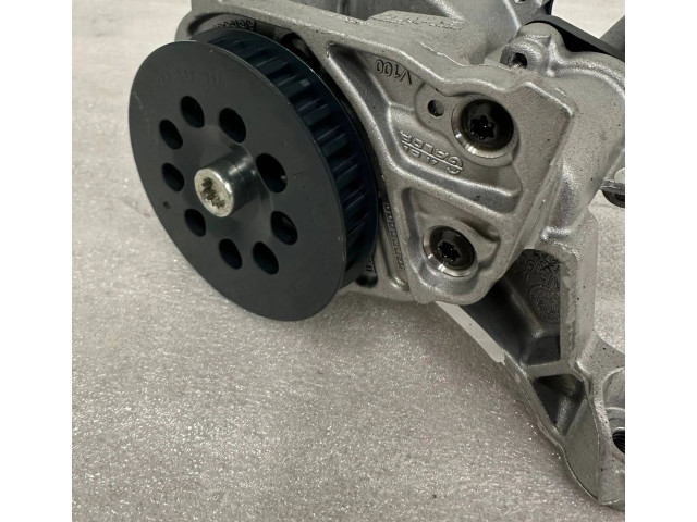 Масляный насос   04L145208T  Skoda Octavia Mk3 (5E) 