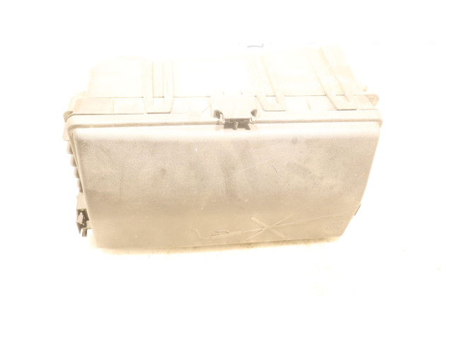 Pojistková skříňka Chevrolet Cruze 2013