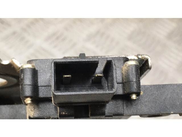 Задний замок