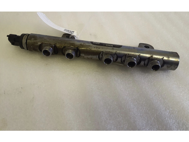 Топливная рампа 0281006309, 0445216050   Maserati Levante  