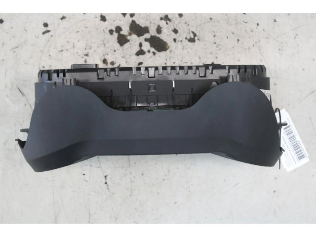 Přístrojová deska Alfa Romeo Giulia 2010