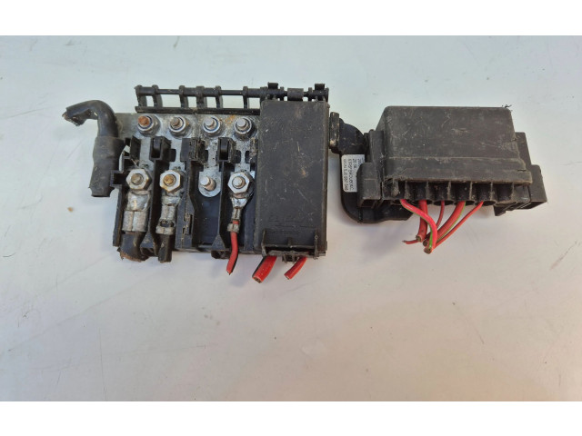 Блок предохранителей 5J0937548 Skoda Fabia Mk2 (5J)