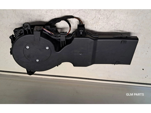 Вентилятор печки    A2078300008   Mercedes-Benz E A207