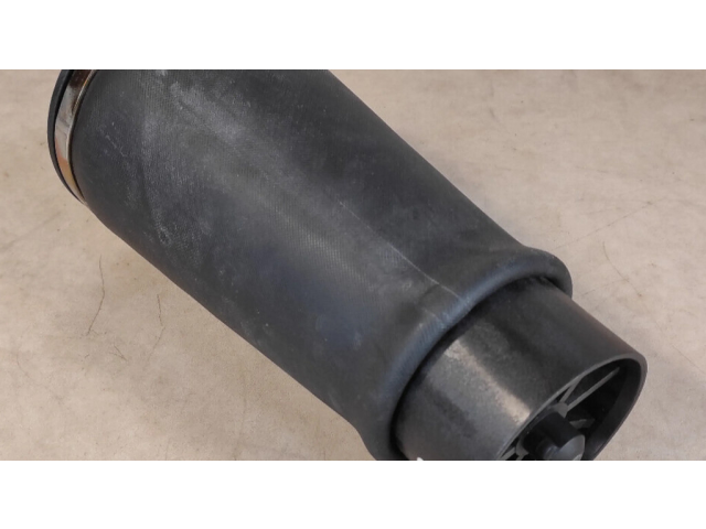 Задняя надувная подушка