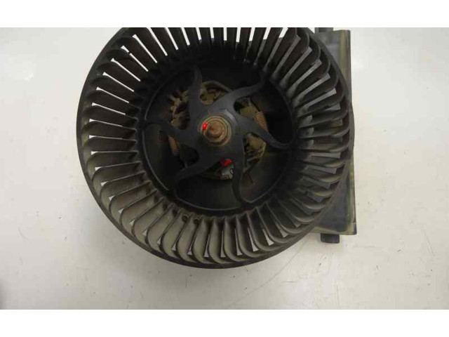 Вентилятор печки Volkswagen Golf SportWagen