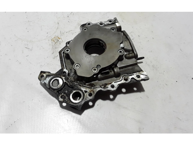 Масляный насос 31336586    Volvo V60