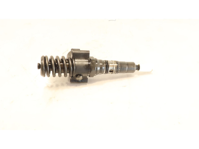 Форсунка     Audi A3 S3 8P   